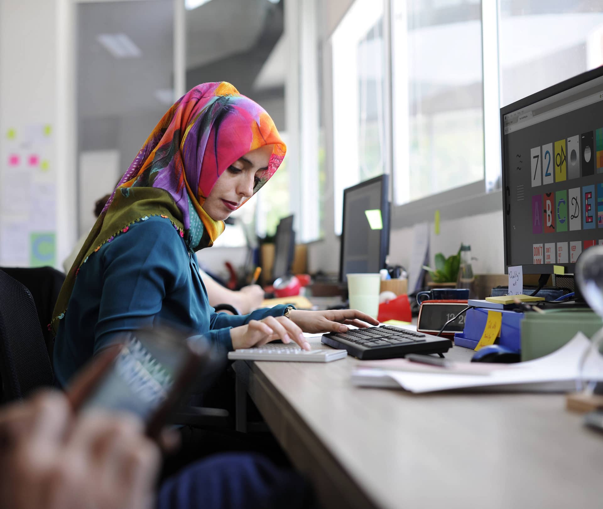 muslim woman working office ()