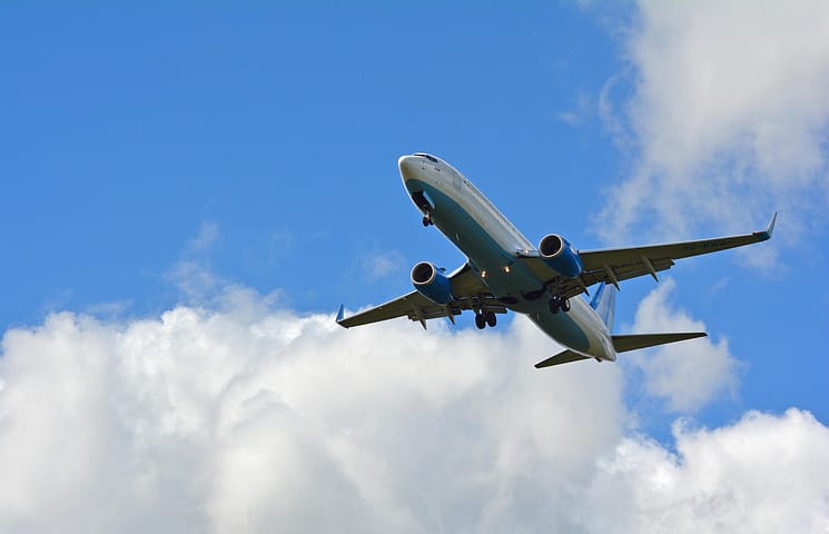 jet ()