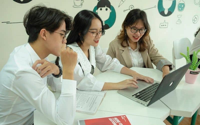 cac nganh nghe sau khi ra truong anh dai dien