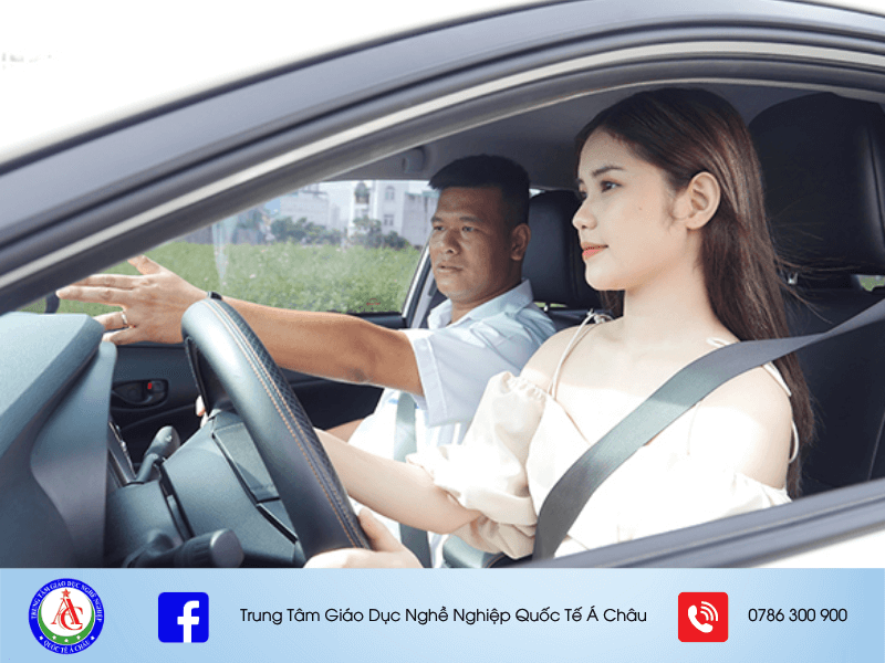 nguoi bi can co duoc thi bang lai xe b hay khong ()