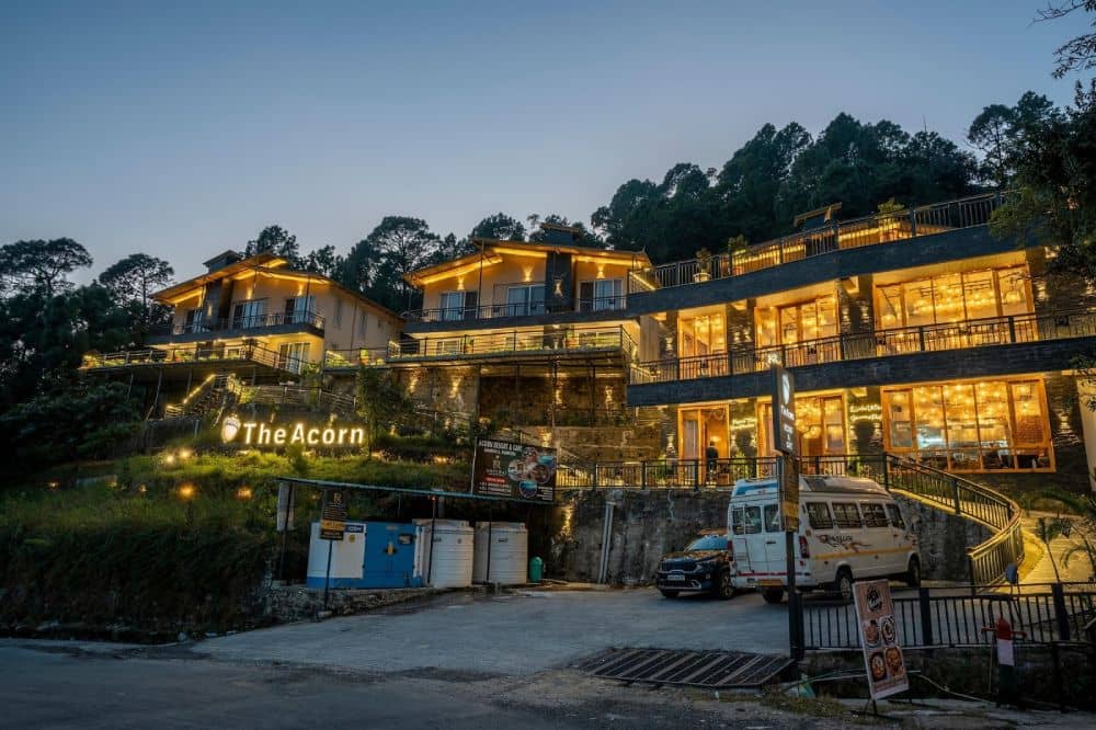 4 star hotel in nainital Cozy Acron