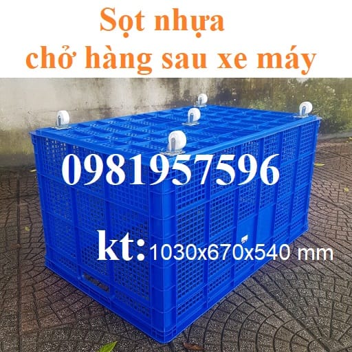 sot nhưa cho hang sau xe may